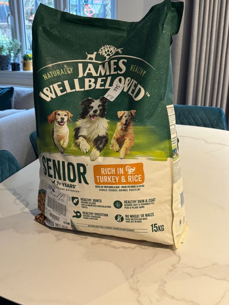 James Wellbeloved Senior unopened 15kg bag