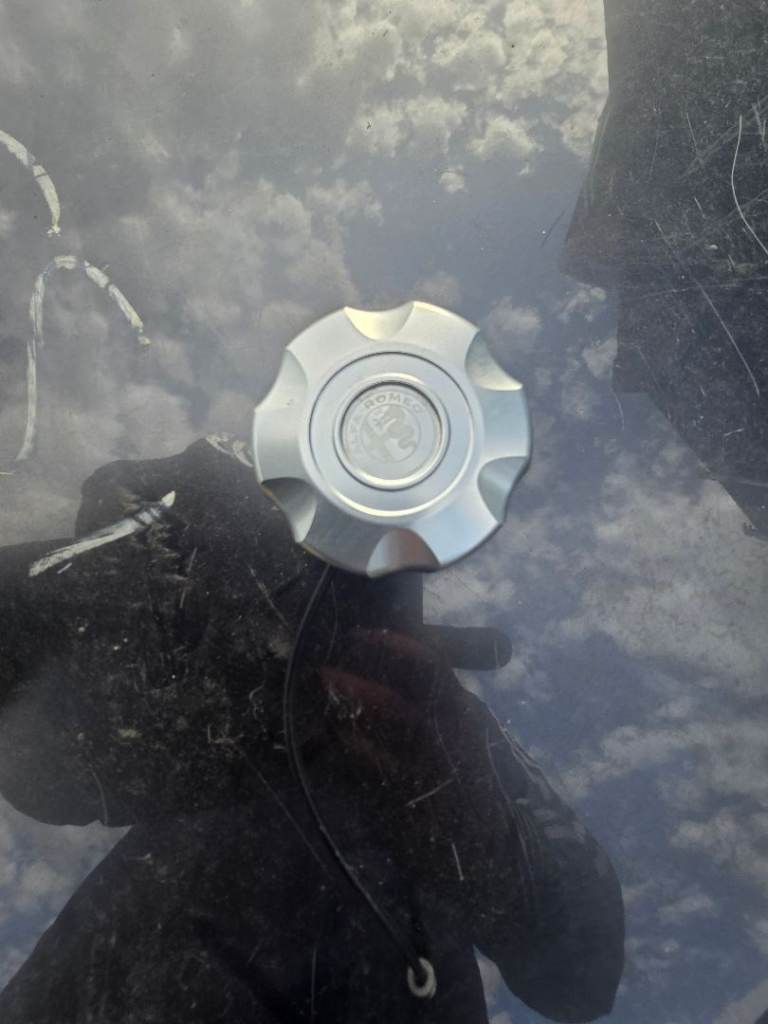 Alfa Romeo Giulia Aluminium Fuel Cap Breaking Parts 