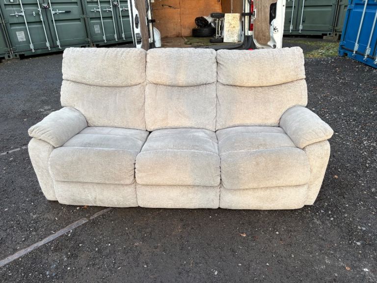 Sofas 3 seater fabric—free delivery 
