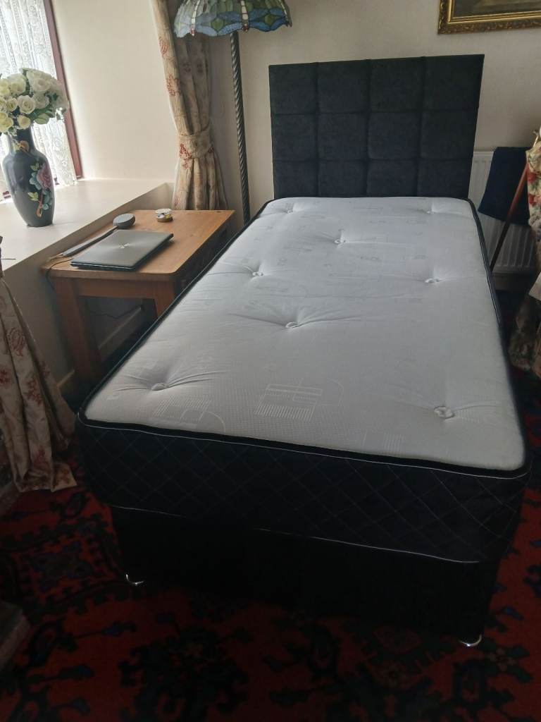 Single bed with headboard only used twice