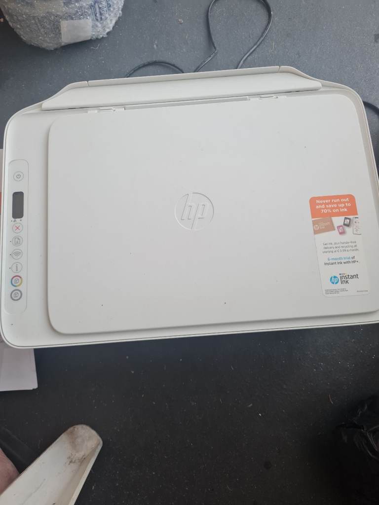 HP Printer/Scanner – White, Good Condition