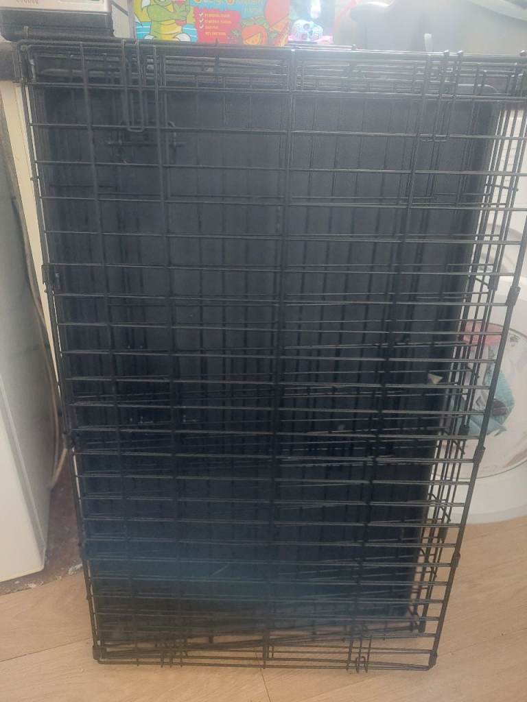 Medium/large dog crate