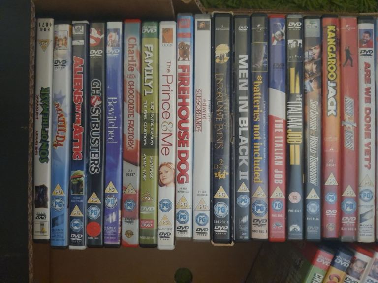 FILM FELLA , THOUSANDS OF DVDS , GREAT PRICES AND POSTAGE AVAILABLE