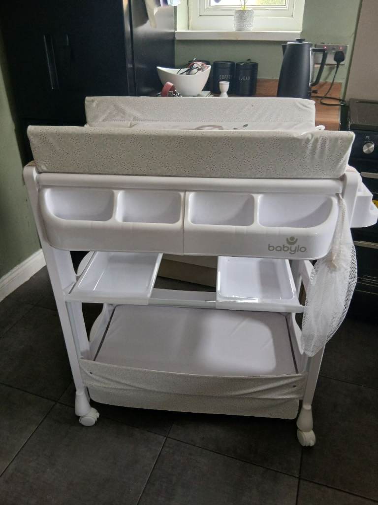 Babylo changing unit 