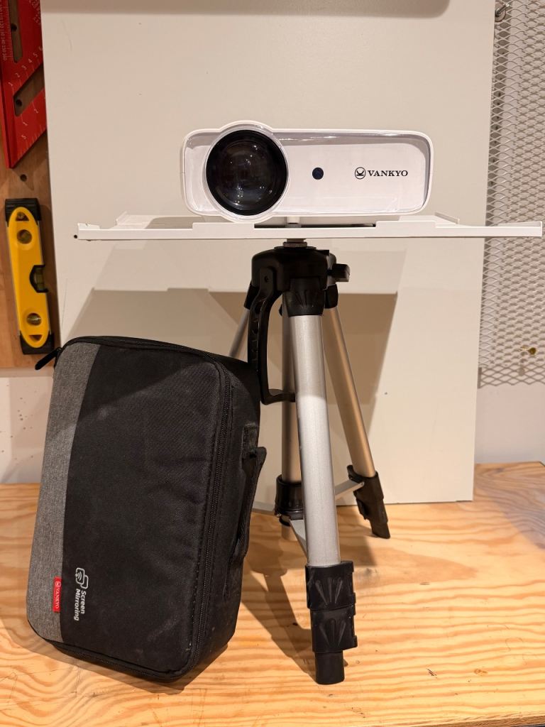Vankyo Leisure 470 Mini Projector with Screen Mirroring, Case & Tripod