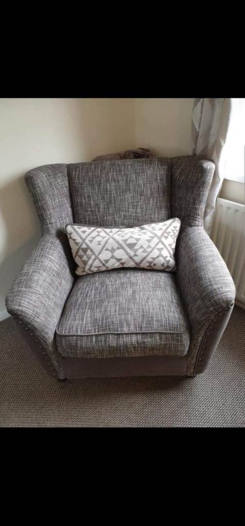 Comfortable Grey Fabric Armchair with Ottoman – Good Condition