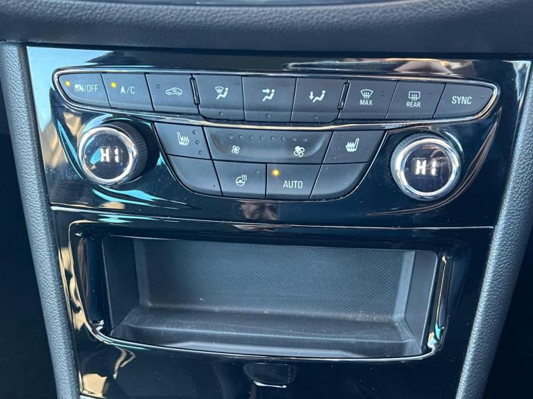2019 Vauxhall Astra 1.4T 16V 150 Griffin 5dr HATCHBACK PETROL Manual