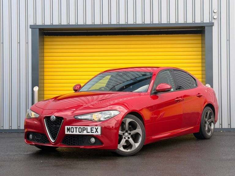 2019 Alfa Romeo Giulia 2.2 JTDM-2 180 Super 4dr Auto SALOON DIESEL Automatic