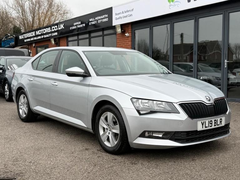  Skoda Superb 2.0 TDI S Hatchback 5dr Diesel Manual Euro 6 (s/s) (150 ps) Diesel Manual