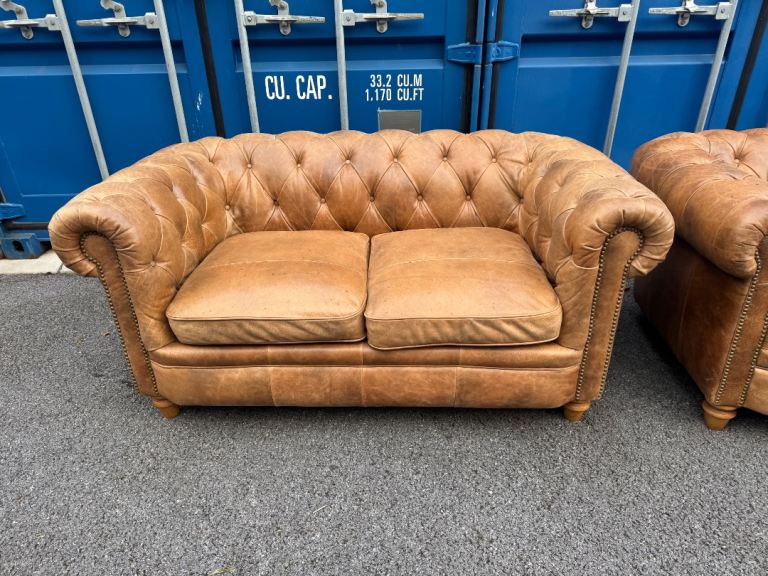 Alexander & James Buffalo Leather Sofa very good quality possible delivery 