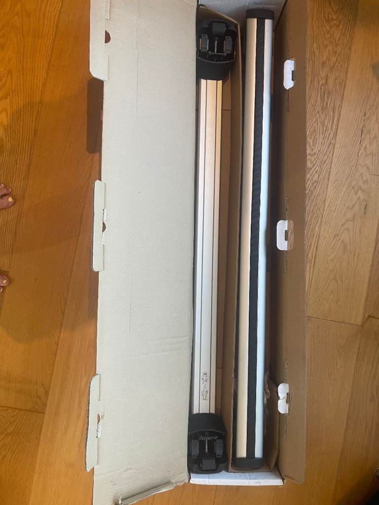 Genuine Audi Q5 Roof Bars 8R0071151G 