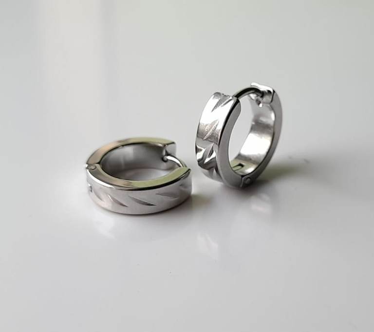  New Silver  Plated Hoop Earrings with Pattern 