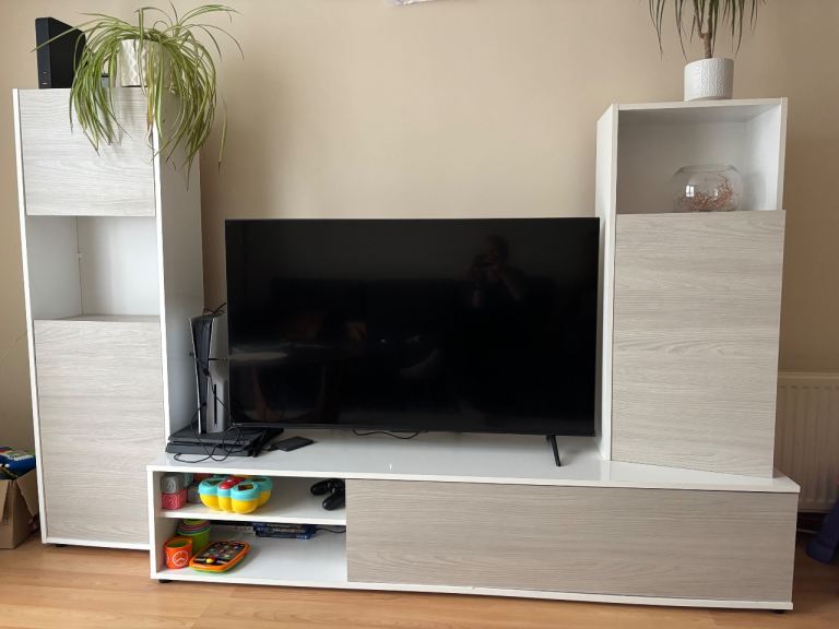 Tv unit/ entertainment unit/ cupboard 