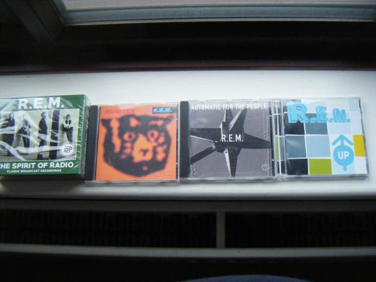 R.E.M. CD JOB LOT-VGC-POST-OFFERS