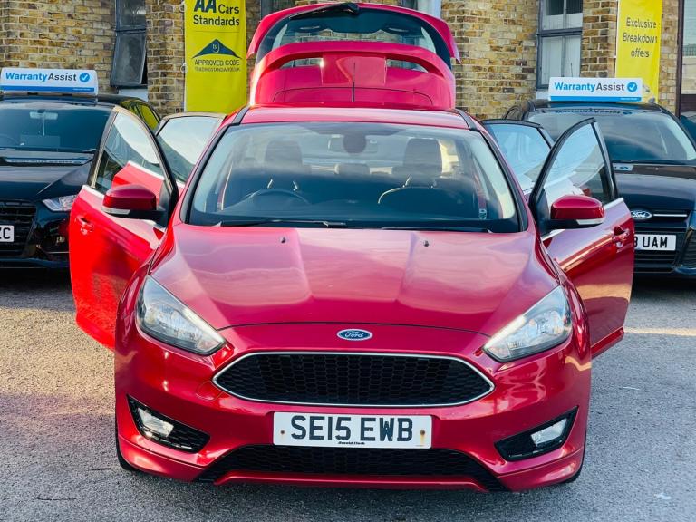 2015 Ford Focus 1.0 EcoBoost 125 Zetec S 5dr HATCHBACK Petrol Manual