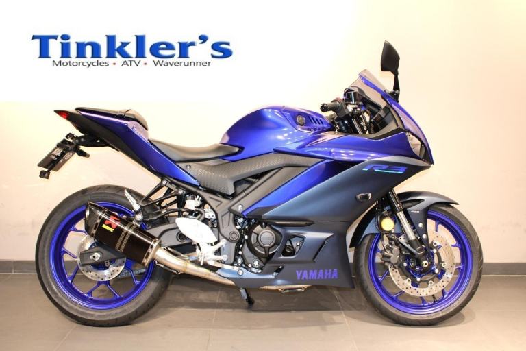BRAND NEW UN-REGISTERED 2024 MODEL YAMAHA R3 IN BLUE