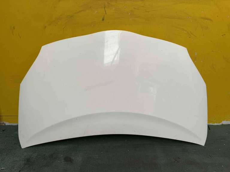 TOYOTA PRIUS MK3 WHITE 2009-2015 £80