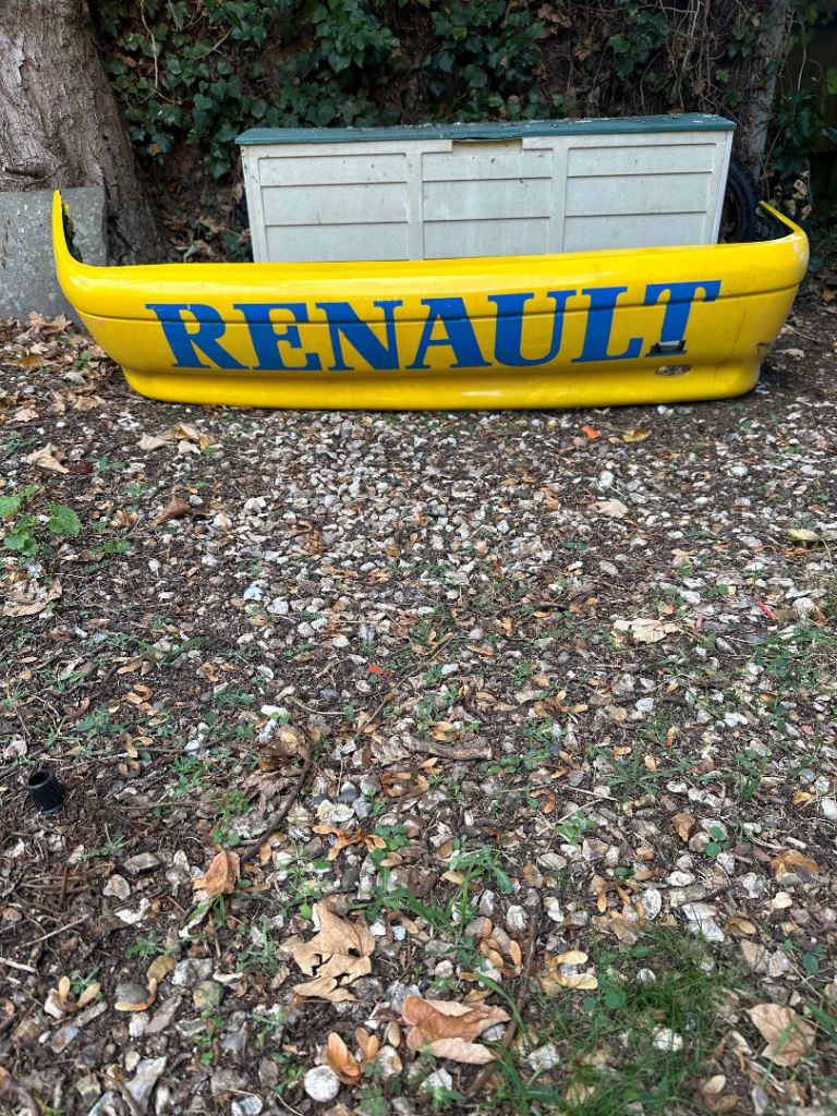 Renault Laguna touring car rear bumper 