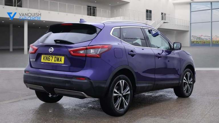 2017 Nissan Qashqai 1.6 dCi N-Connecta 5dr HATCHBACK DIESEL Manual