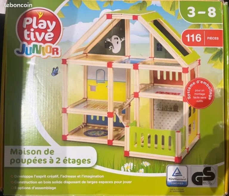 Brand New Playtive Junior Doll’s house