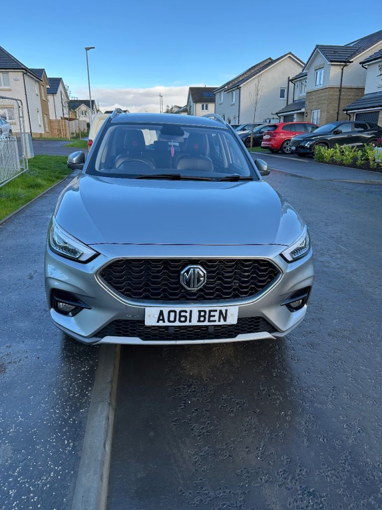 MG Motor UK, ZS, Hatchback, 2023, Manual, 999 (cc), 5 doors
