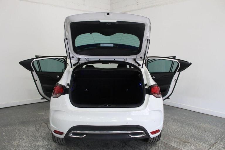 CITROEN DS4 1.6 e-HDi Airdream DStyle Nav Euro 5 (s/s) 5dr 2015