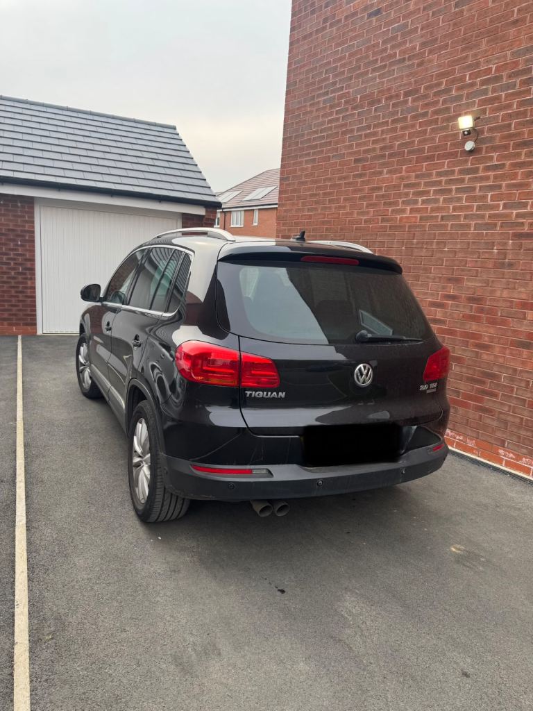 Nice and clean tiguan for sale