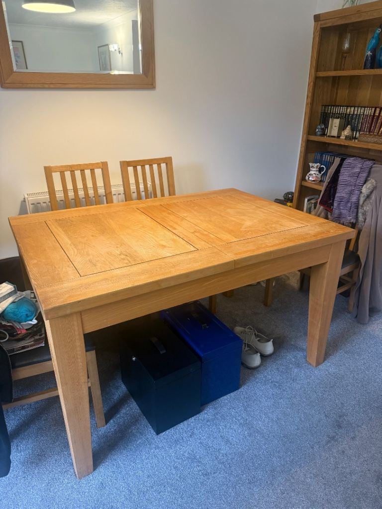 image for Oak dining table no chairs 
