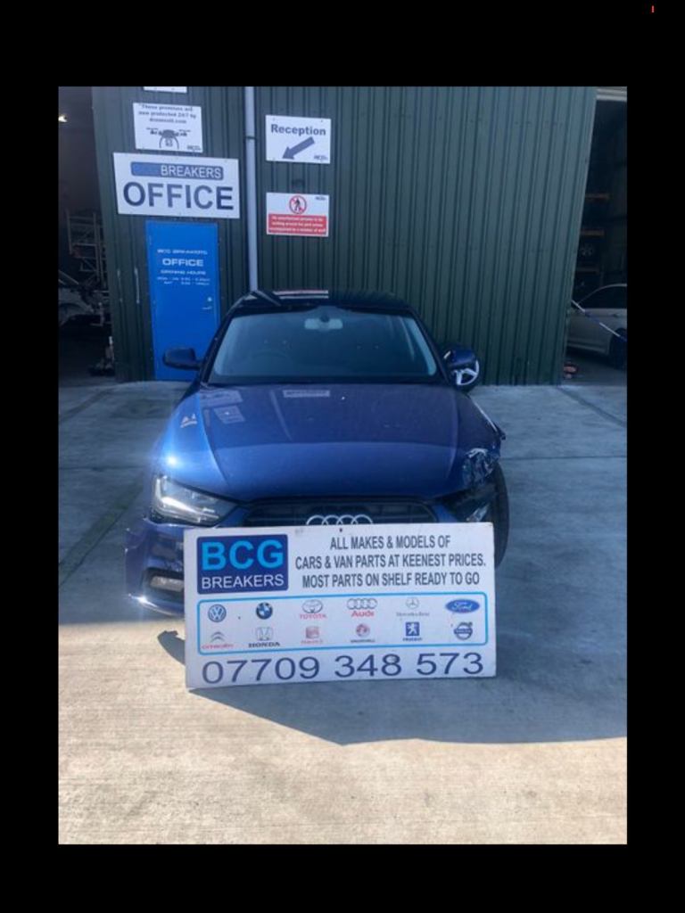 2013 Audi A4 parts breaking bcg blue 