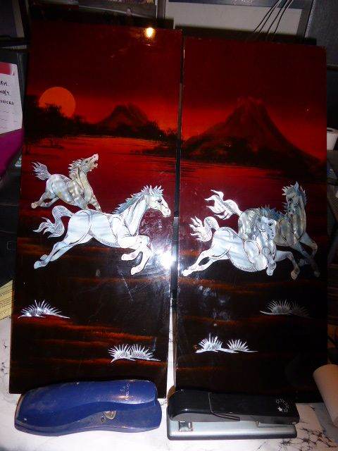 Japanese Wall Plaques x 2