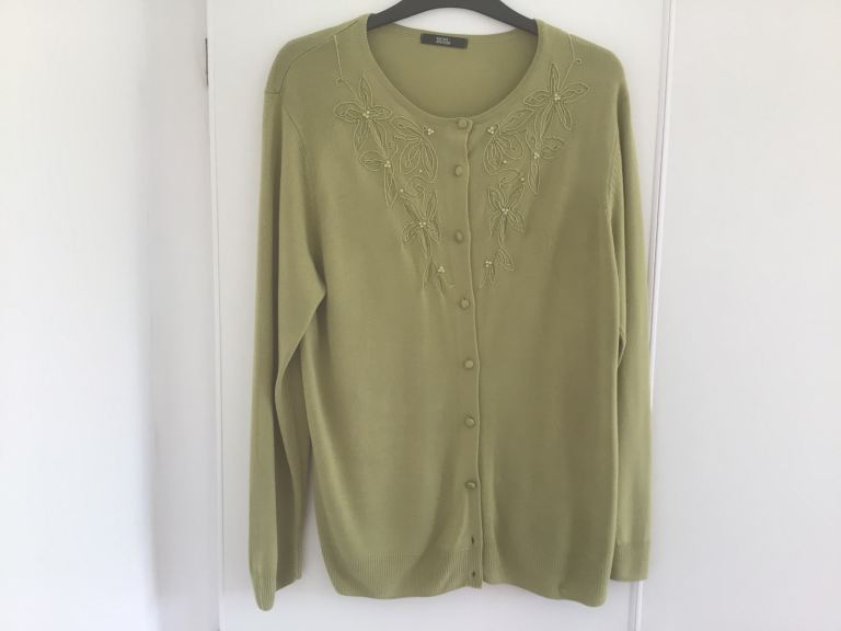 🌹 Marks and Spence's Lime Green Cardigan  Size 16🌹 From Smoke free Pet free house. 