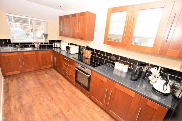 💕Modern Rooms in Stratford 🛌 Comfort & Connectivity in East London📍