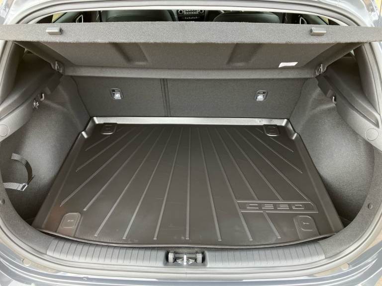 2025 Kia Ceed 1.5T GDi ISG 138 3 5dr Hatchback PETROL Manual