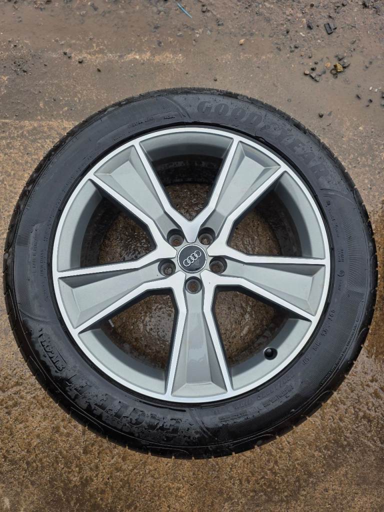 Audi q7 alloys 