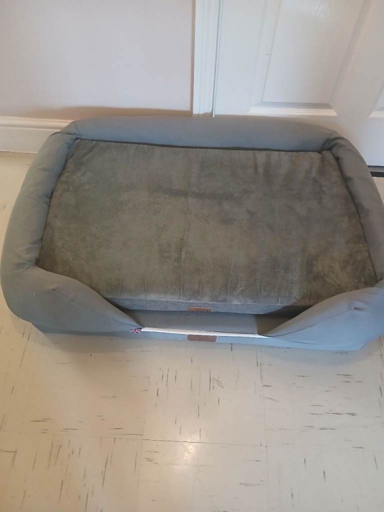 Dog bed