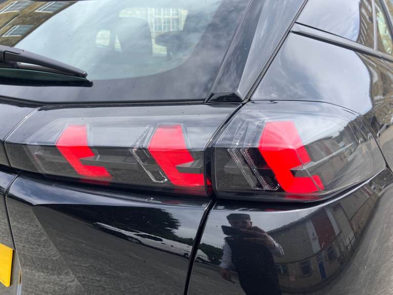 2022 Peugeot 2008 100kW Active Premium 50kWh 5dr Auto Estate ELECTRIC Automatic