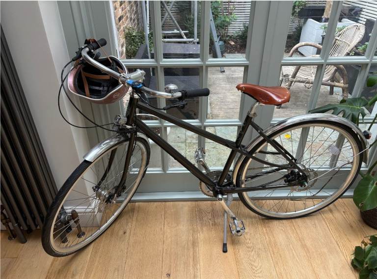 Pelago Airisto Commuter bike (colour Charcoal, size Small)