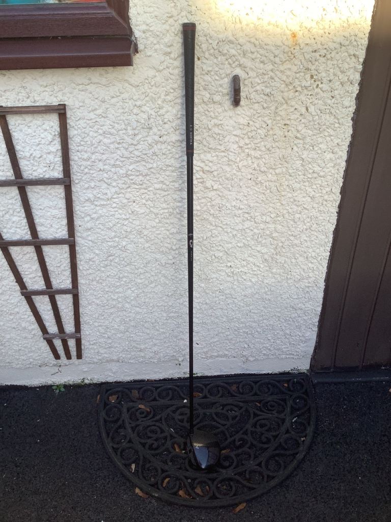 A lovely Left Hand Callaway Big Bertha C4 Driver, including a Callaway protective head cover.