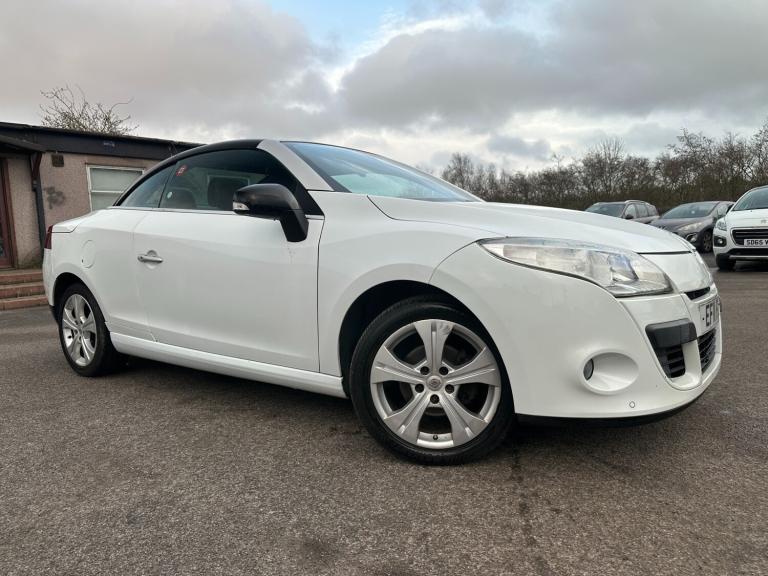 2011 Renault Megane 1.5 dCi 110 Dynamique TomTom 2dr EDC CONVERTIBLE Diesel Automatic