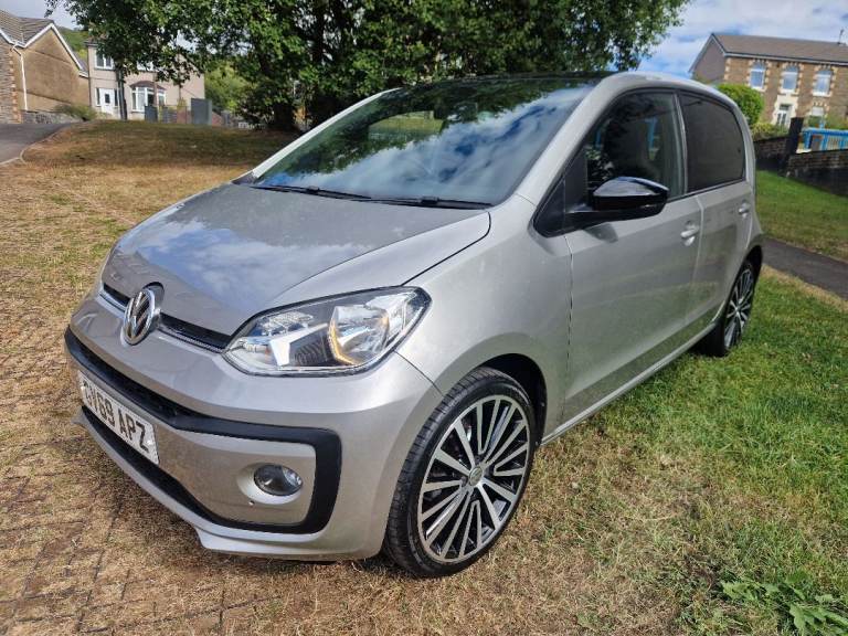 Volkswagen, UP, Hatchback, 2020, Manual, 999 (cc), 5 doors