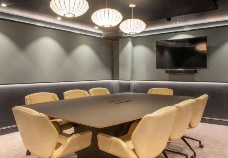 Private Offices From 2 to 65 Desks in St James's with All Inclusive Pricing SW1Y