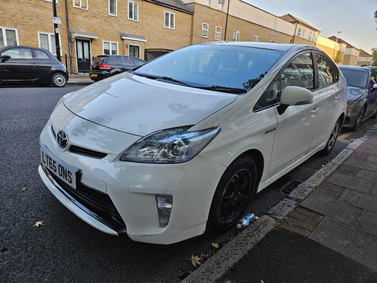Toyota, PRIUS, Hatchback, 2015, Other, 1798 (cc), 5 doors