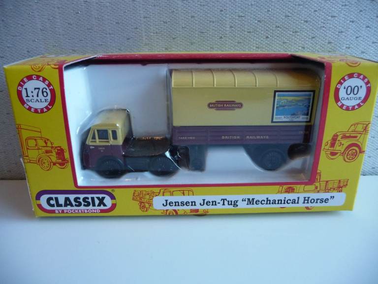 image for Collectable Classix EM76508 parcel van trailer - ideal christmas present