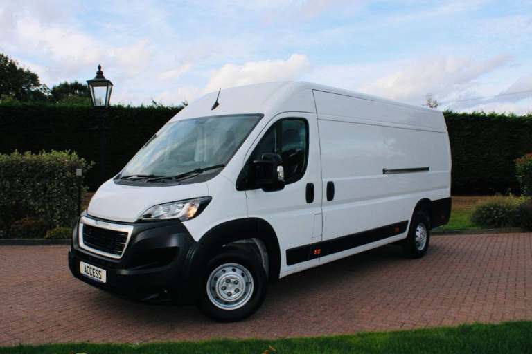 2023 Peugeot Boxer 2.2 BlueHDi 435 Professional Premium + L4 High Roof Euro 6 (s/s) 5dr PANEL VAN...