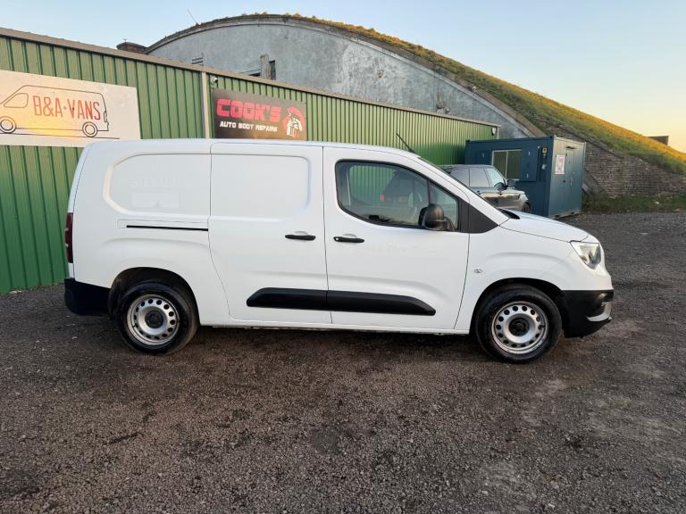 2020 Vauxhall Combo 2300 1.5 Turbo D 100ps H1 Edition Van PANEL VAN Diesel Manual