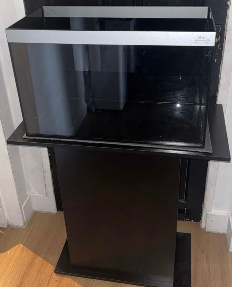 67 Litre Fish Tank with Black Stand - Excellent Condition