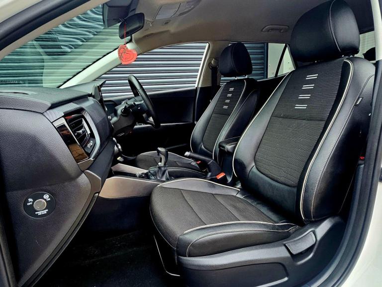 2023 Kia Stonic 1.0 T-GDi GT-Line SUV 5dr Petrol DCT Euro 6 (s/s) (99 bhp) HATCHBACK Petrol Autom...