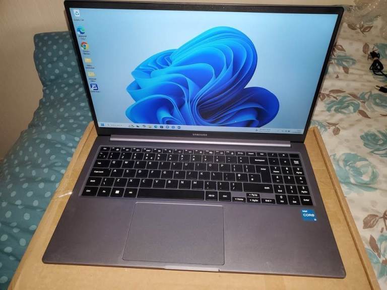 Samsung Galaxy Book 4 Laptop - As New