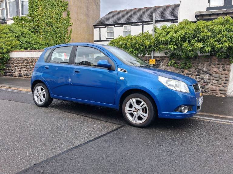 Chevrolet, AVEO, Hatchback, 2009, Manual, 1399 (cc), 5 doors
