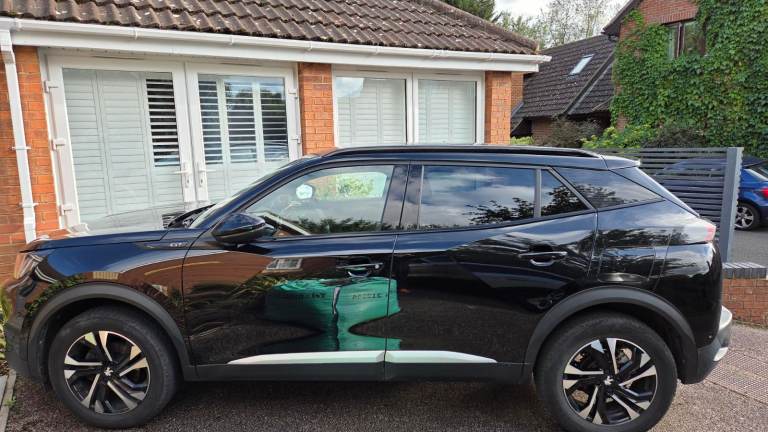 Peugeot, 2008 GT, Hatchback, 2022, Manual, 1199 (cc), 5 doors